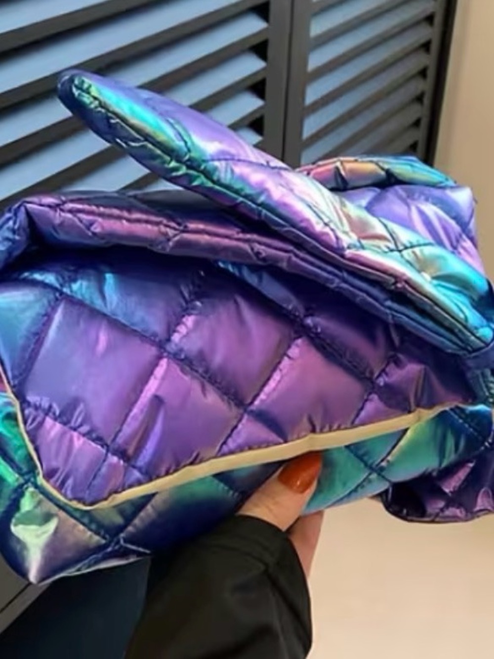 Iridescent Purple Quilted Crossbody Bag - Picture 3 of 4